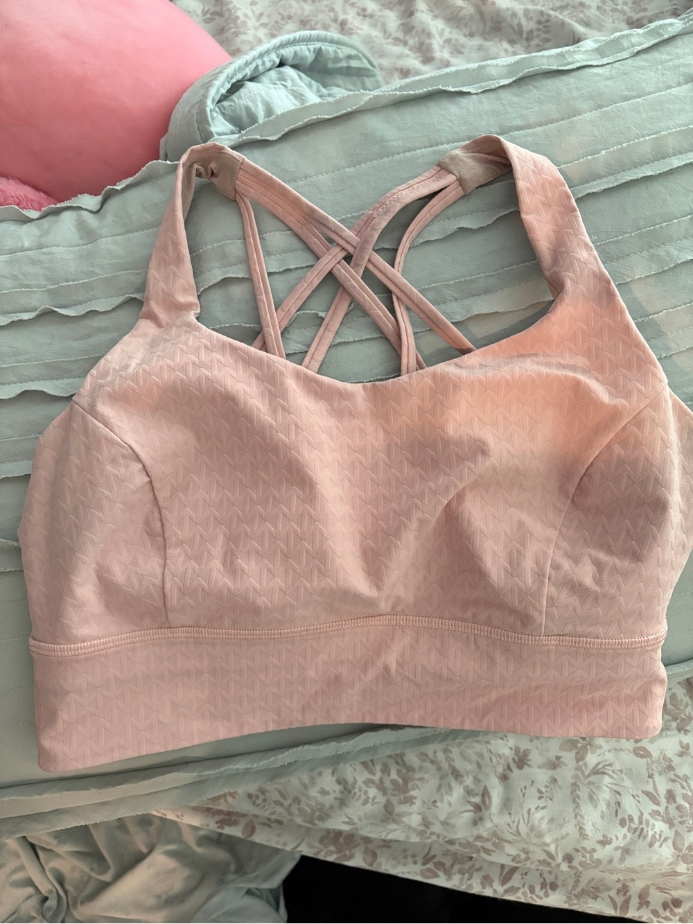 Lululemon pink workout bra